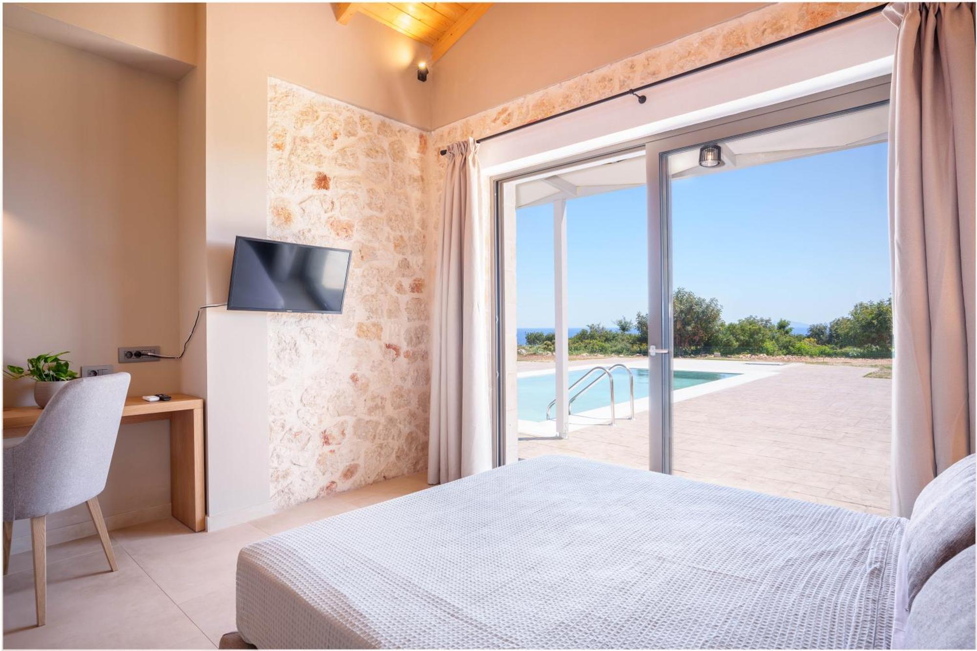 Pantheon Luxury Skala (Kefalonia)