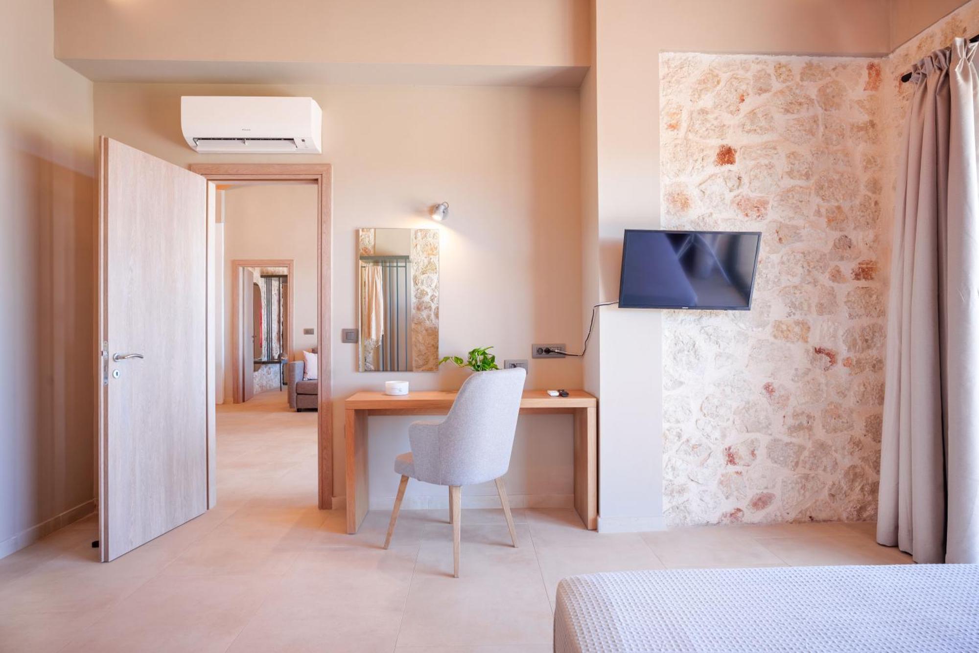 Pantheon Luxury Skala (Kefalonia)