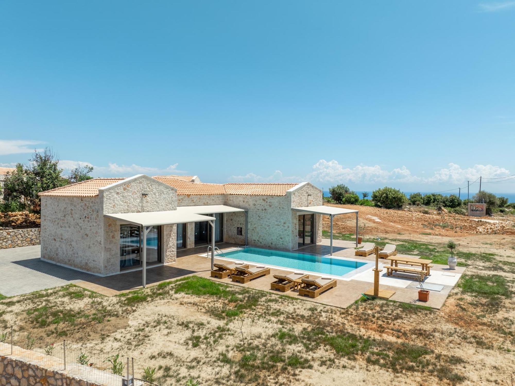 Pantheon Luxury Skala (Kefalonia)